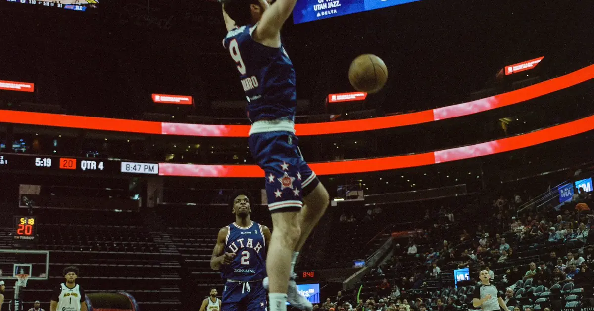 Bolmaro se destacó en la G League y pidió jugar con Argentina en las eliminatorias 63cdd0920a8d4.webp