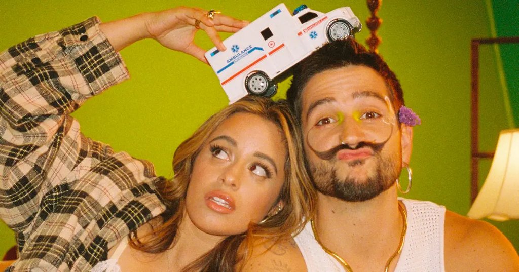 Camilo y Camila Cabello lanzan el videoclip de “Ambulancia” 63d0738de016b.jpeg