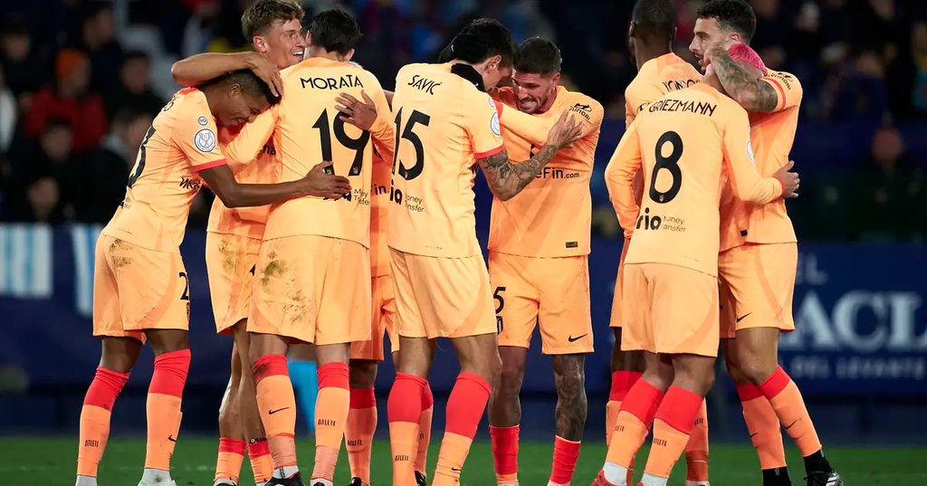 De Paul volvió a jugar y junto a Molina y Correa celebraron el pase del Atlético Madrid en Copa del Rey 63c88a9d911e1.jpeg