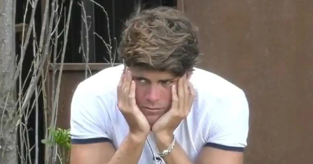 “Gran Hermano”: Marcos tuvo un accidente en la pileta y causó preocupación 63c9dc1e856e2.jpeg