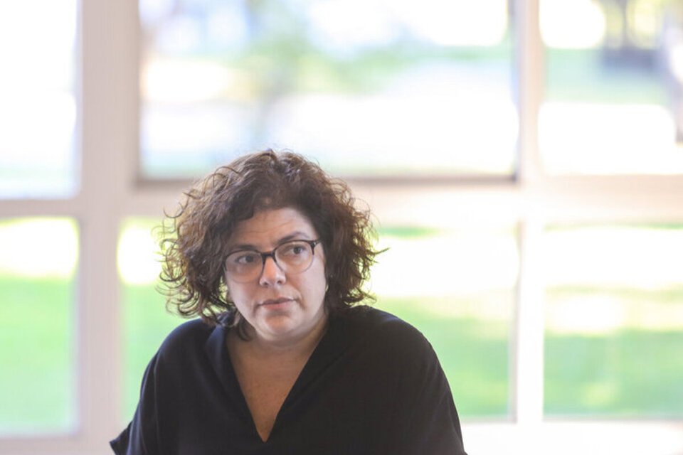 Carla Vizzotti respaldó