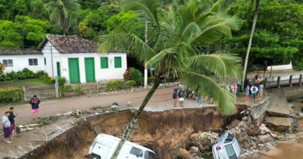 Brasil: al menos 19 muertos por derrumbes e inundaciones en la costa del estado de San Pablo 63f2ba8e8d060.jpeg
