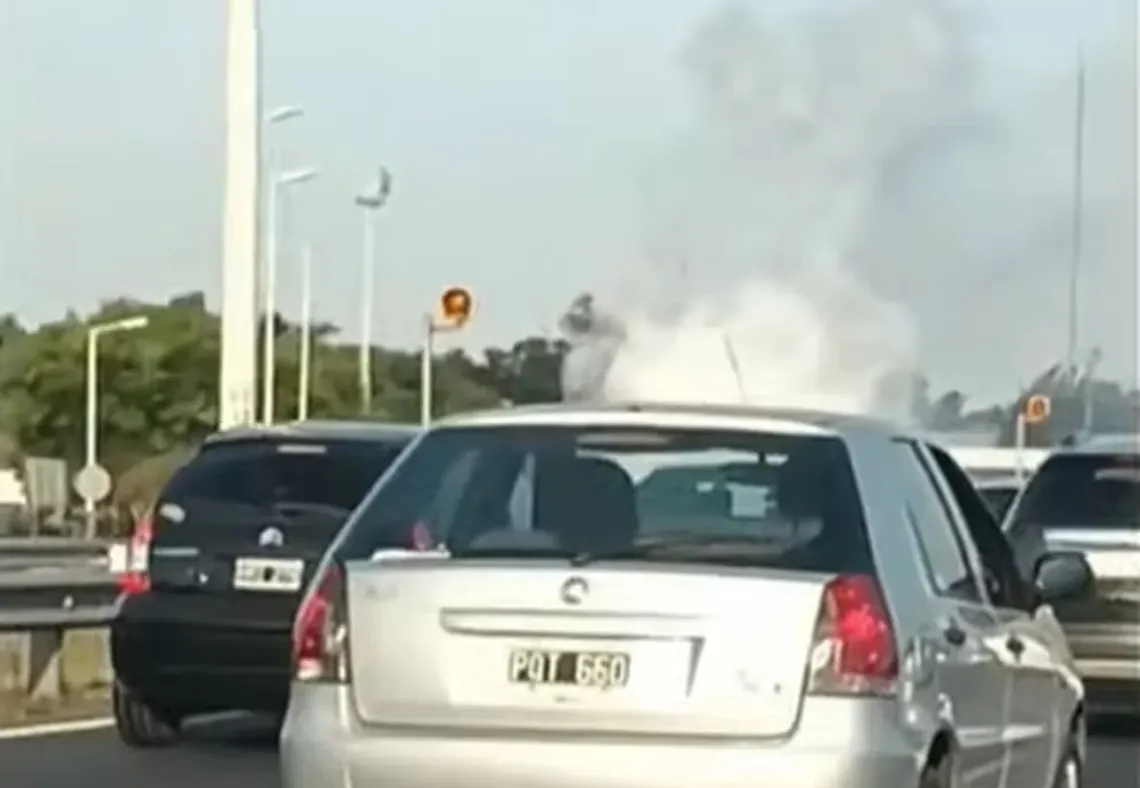 Derrame tóxico por accidente en Autopista del Oeste