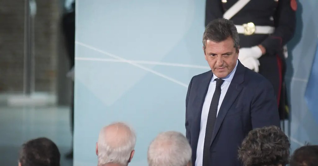 En medio de una caída de ingresos, el Estado subió el gasto en enero 63f6af0da2e3b.jpeg