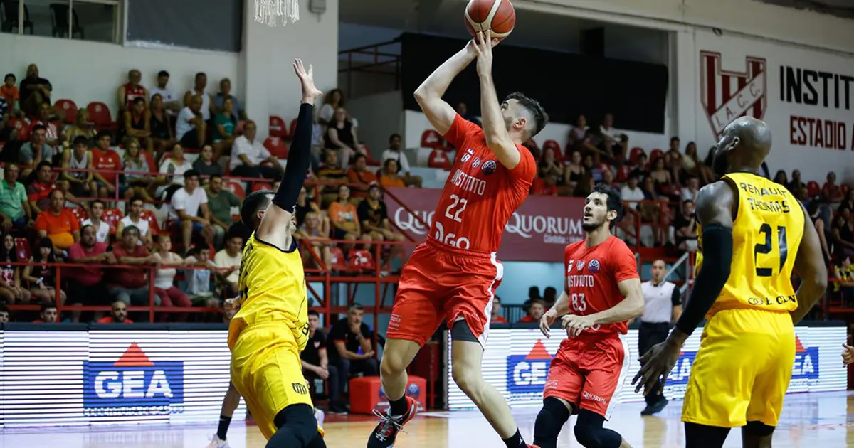 Instituto juega por la Champions para cumplir y por el honor ante Peñarol 63e43a1b304f7.webp