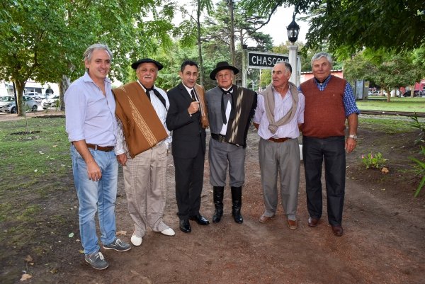 JAVIER GASTÓN ENCABEZÓ LOS ACTOS DE CELEBRACIÓN DEL DÍA DEL ALAMBRADOR