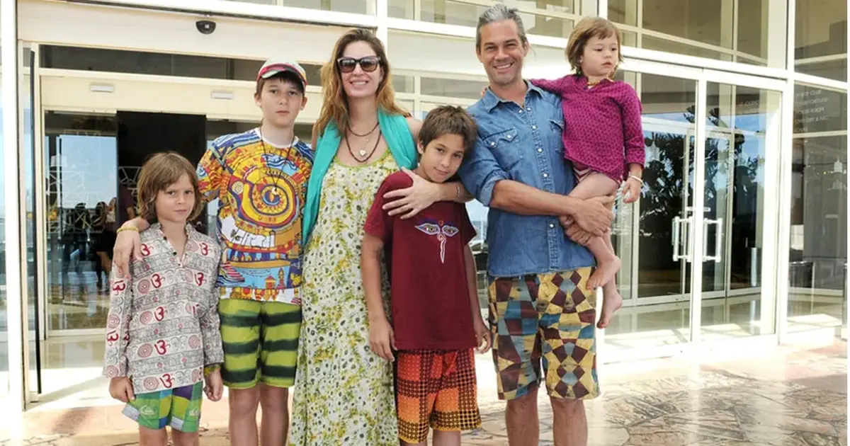 ¡Cómo creció! Uno de los hijos de Dolores Barreiro y Matias Camisani debutó como modelo 63ffe98bb2d84.webp