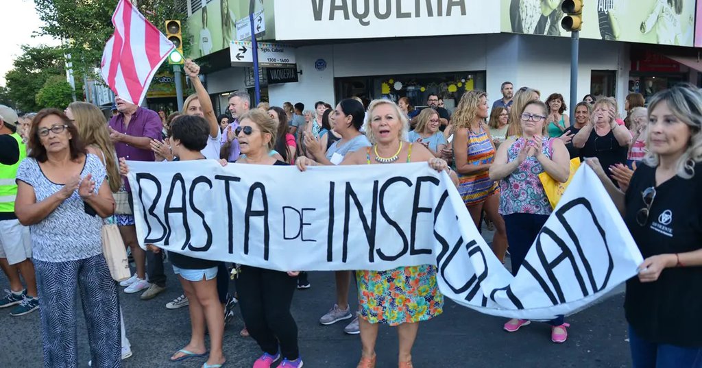 Córdoba: siete barrios salieron a las calles para protestar por inseguridad 63ffe984a4a70.jpeg