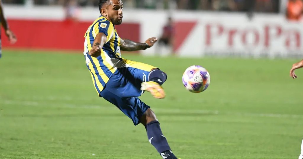 En juego: Rosario Central supera de visitante a Sarmiento y es líder de la Liga Profesional 64028d1c1395a.jpeg