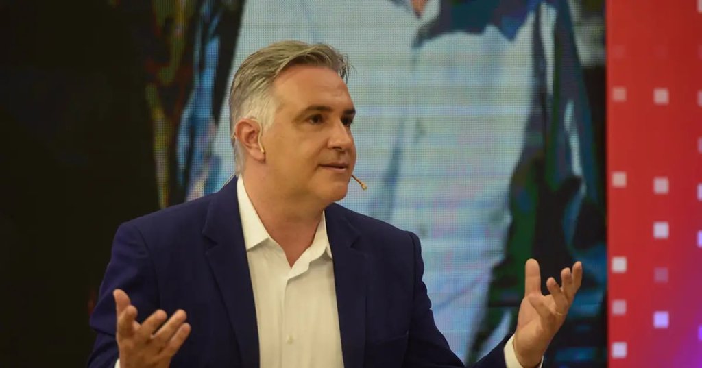 Llaryora define cronograma y ultima detalles de la convocatoria a la Junta Electoral Municipal 6423820528deb.jpeg