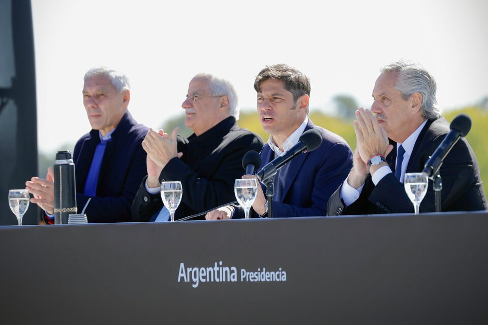 Alberto Fernández y Axel Kicillof pusieron en marcha el Magdalena