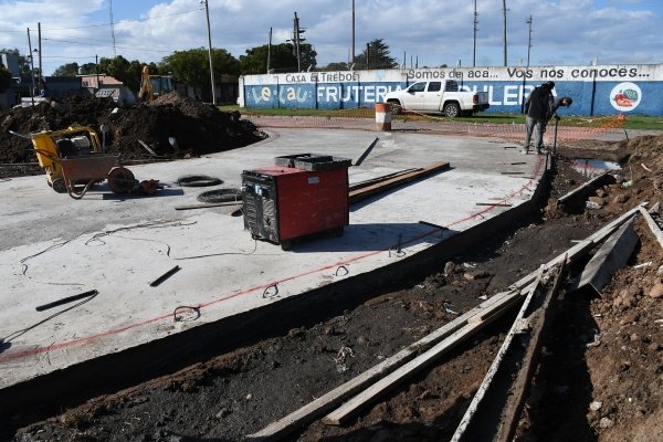 CONSTRUCCIÓN DE LA NUEVA ROTONDA EN MACHADO Y ESCRIBANO