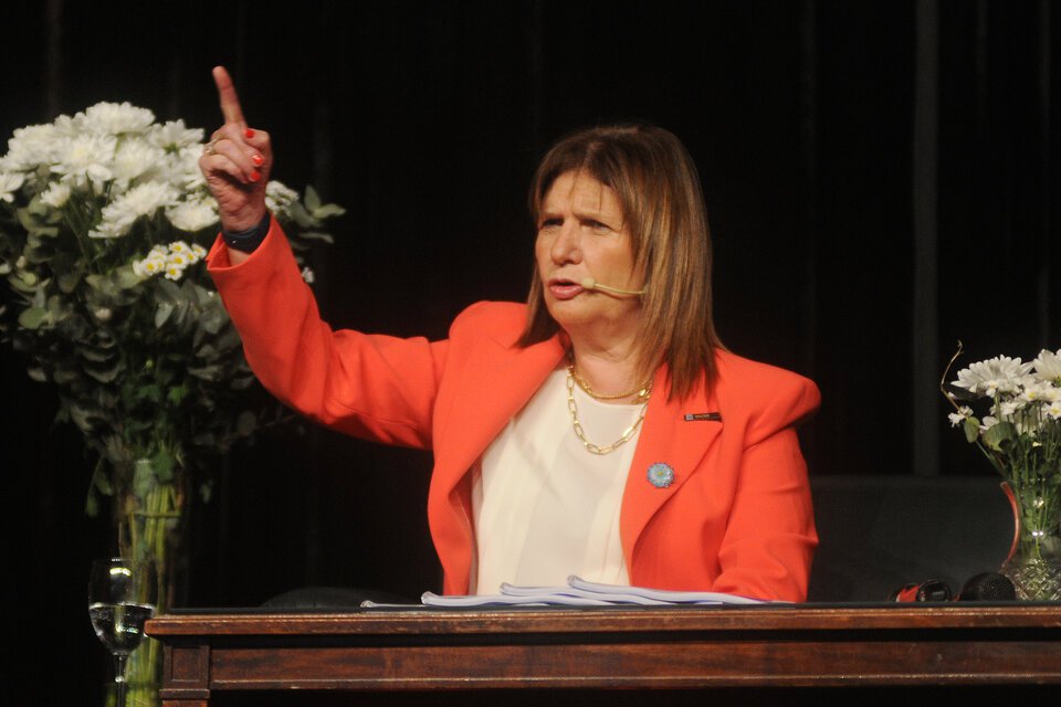 Devaluación y demolición de la economía, el plan de Patricia Bullrich