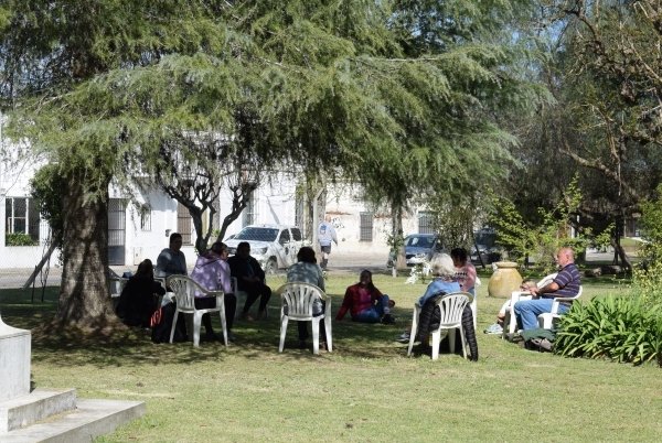 ENCUENTRO DE SALUD Y EDUCACIÓN PARA ACORDAR UN PROTOCOLO DE ACTUACIÓN CONJUNTA FRENTE A LA PROBLEMÁTICA DEL SUICIDIO