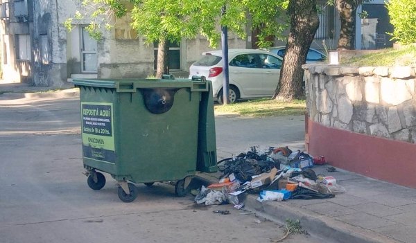 LOS DAÑOS A CONTENEDORES PERJUDICAN EL SISTEMA DE RECOLECCIÓN DE RESIDUOS