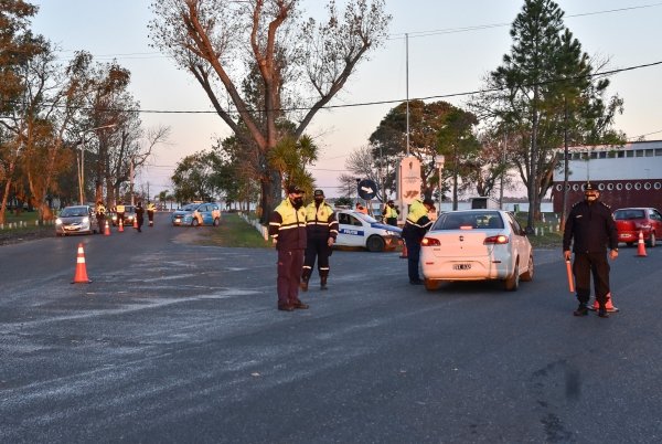 CONTINÚAN LOS OPERATIVOS DE CONTROL DE TRÁNSITO Y VEHICULAR