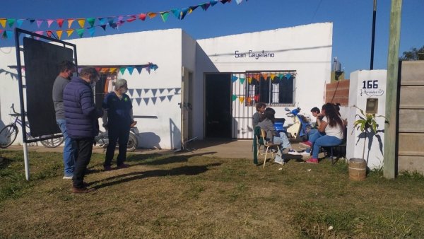 EL LUNES 15 DE MAYO SE APLICARÁN VACUNAS DEL CALENDARIO NACIONAL OBLIGATORIO Y ANTIGRIPAL EN LOS BARRIOS SAN CAYETANO Y SAN NICOLÁS