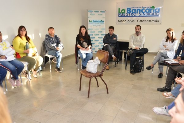 REUNIÓN PARA COORDINAR LA ATENCIÓN DE PACIENTES QUE SOLICITAN LA INTERRUPCIÓN VOLUNTARIA DEL EMBARAZO