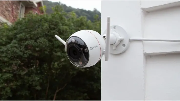 UN VEHÍCULO DE LA MUNICIPALIDAD FUE ROBADO EN LA CIUDAD DE LA PLATA