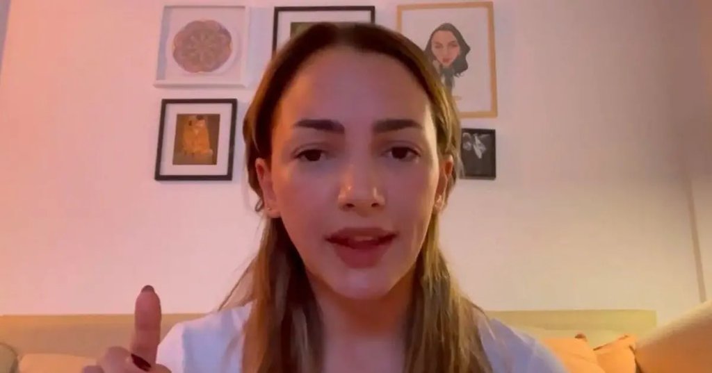 Otra vez, Thelma Fardin salió a aclarar una fake news sobre el juicio contra Juan Darthés 645ed5cedeb96.jpeg