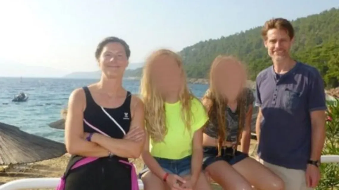 Suicidio de las mellizas en España