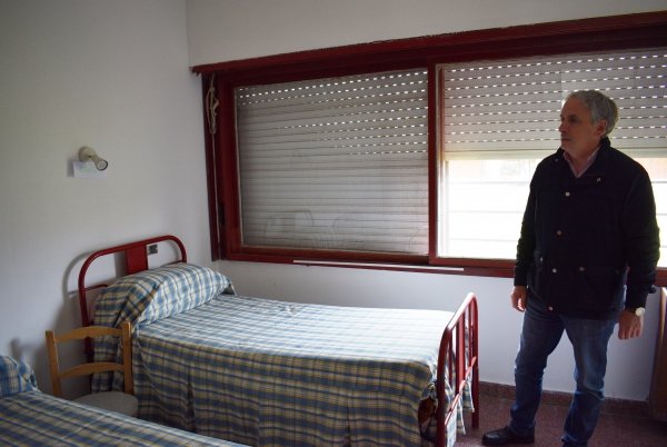 JAVIER GASTÓN COMPARTIÓ UN ENCUENTRO CON LOS ABUELOS DEL HOGAR DE ANCIANOS MUNICIPAL