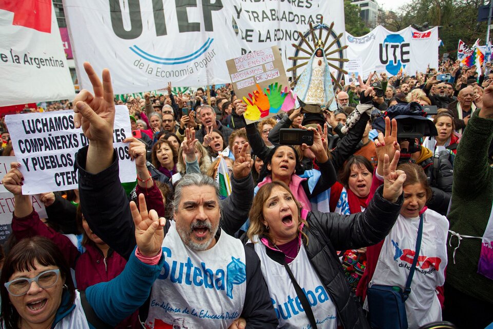 Masivo repudio a la represión en Jujuy y a la reforma de Gerardo Morales