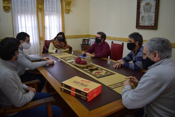 JAVIER GASTÓN MANTUVO UN ENCUENTRO CON REPRESENTANTES DE ATALAYA