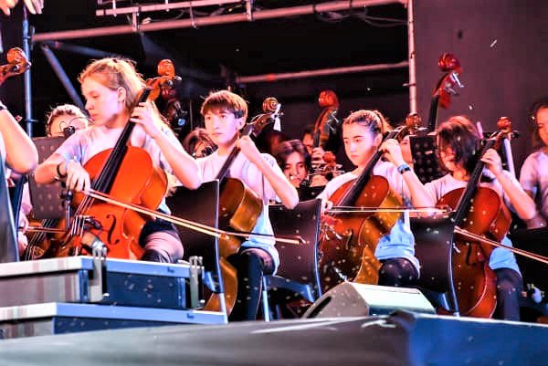 LA ORQUESTA ESCUELA DE CHASCOMÚS