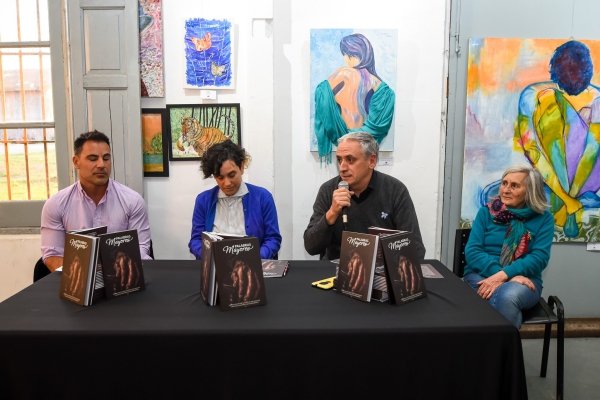 PRESENTACIÓN DE LIBRO SOBRE LAGUNA DE CHASCOMÚS