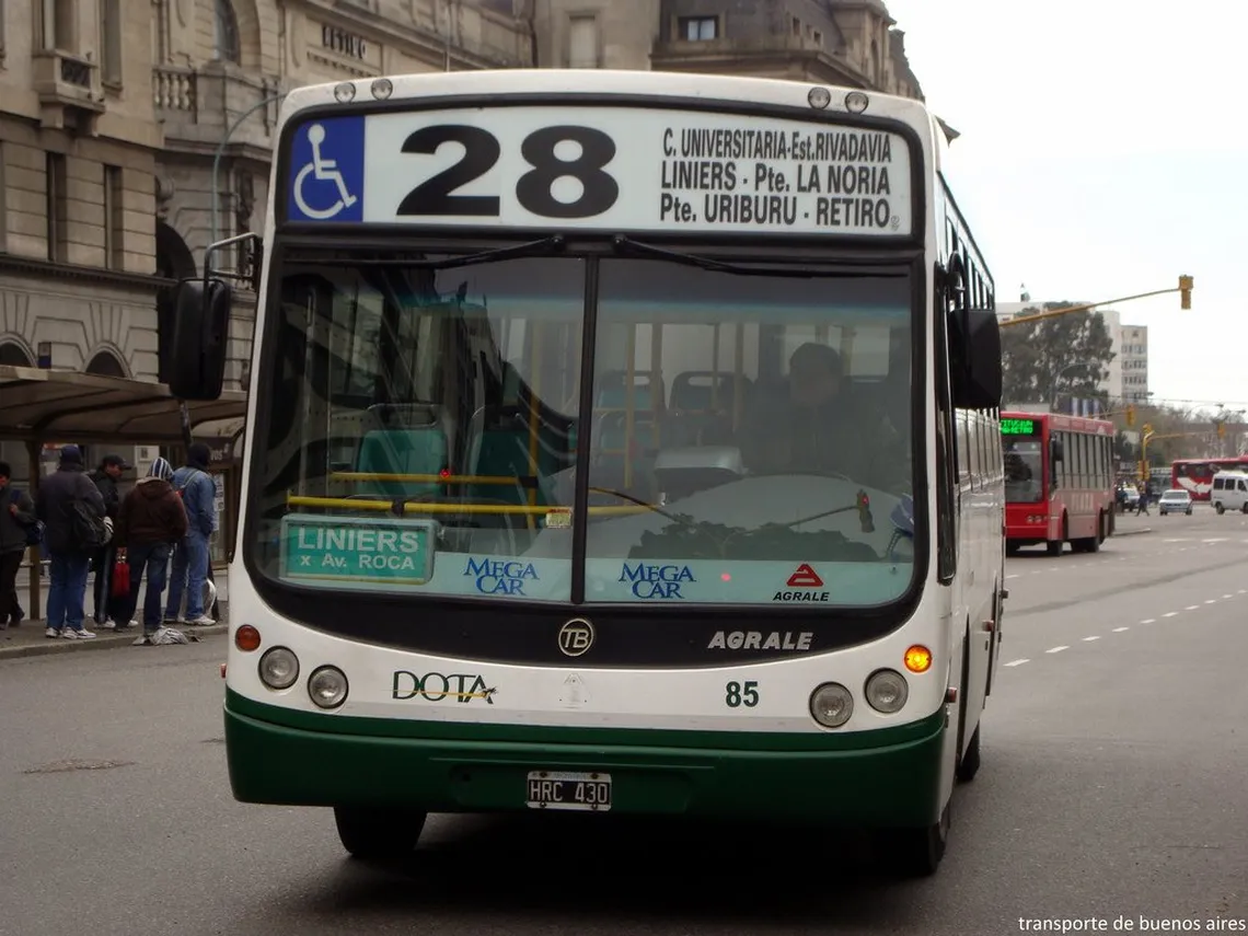 Qué dijo el Gobierno acerca del paro anticipado de colectivos