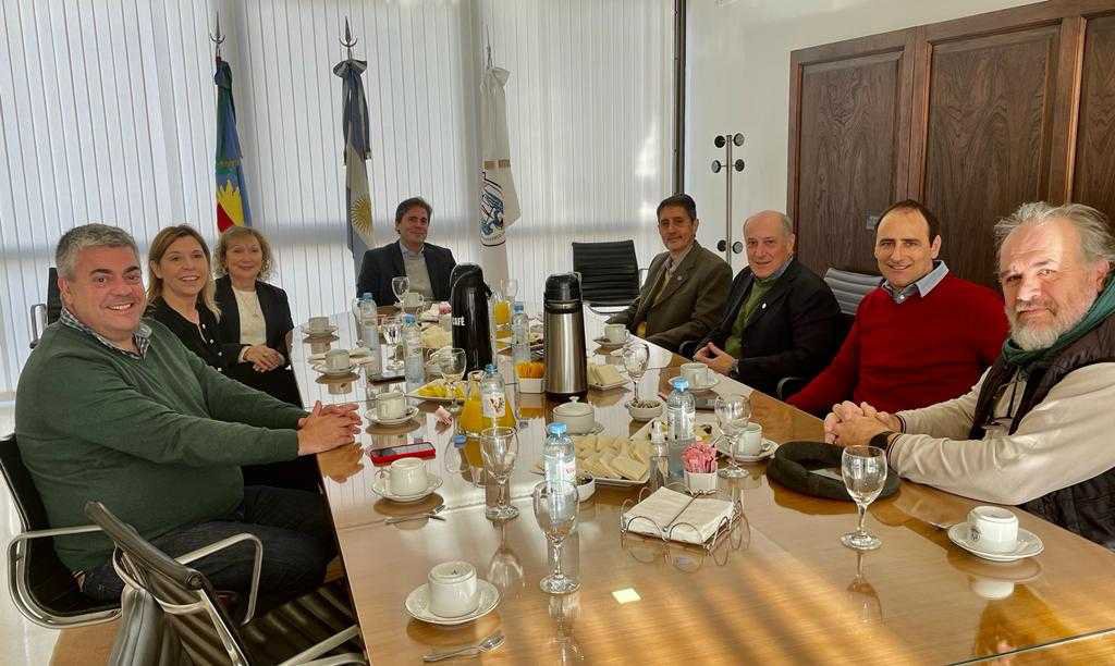 REUNIÓN CON EL COLEGIO DE MARTILLEROS PÚBLICOS DE NUESTRA CIUDAD