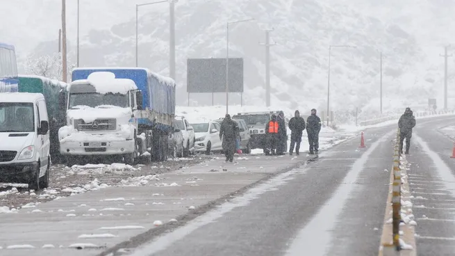 Choque entre camiones en el paso Cristo Redentor dejó un muerto