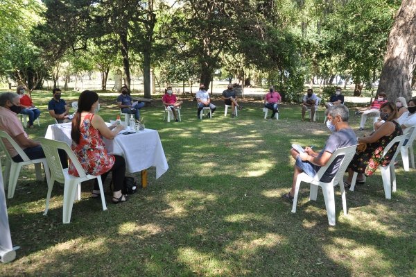JAVIER GASTÓN CONVOCÓ A REPRESENTANTES DE ORGANIZACIONES SOCIALES PARA ABORDAR LA SITUACIÓN SOCIAL Y ALIMENTARIA