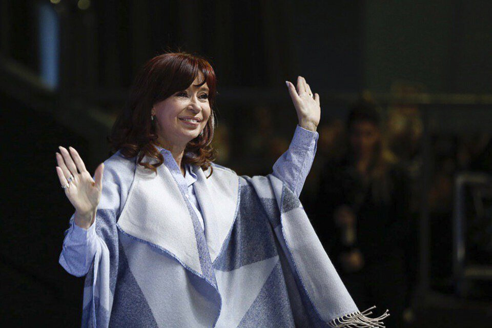 Cristina Kirchner se suma
