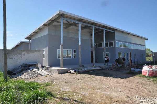 JAVIER GASTÓN COMPARTIÓ UN ENCUENTRO CON VECINOS Y VECINAS DEL BARRIO SAN CAYETANO