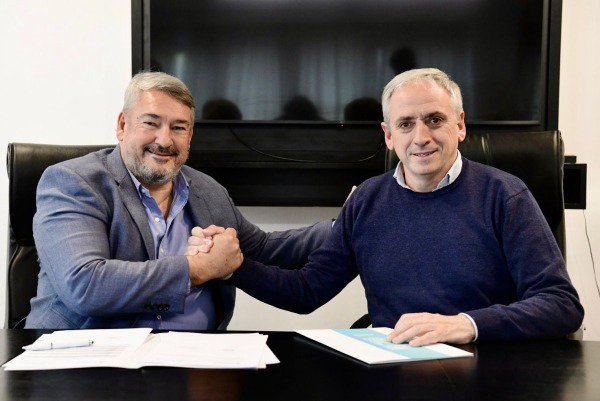JAVIER GASTÓN SE REUNIÓ CON EL MINISTRO DE TRANSPORTE DE LA PROVINCIA DE BUENOS AIRES