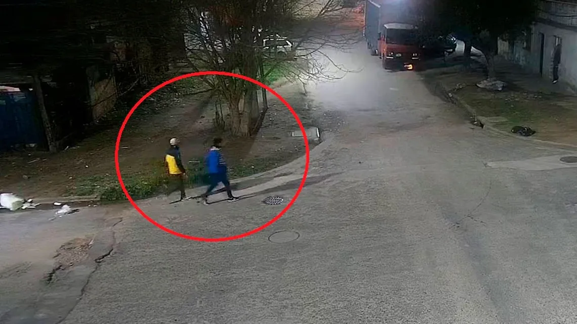 Remedios de Escalada, asesinaron a un jubilado cuando paseaba el perro