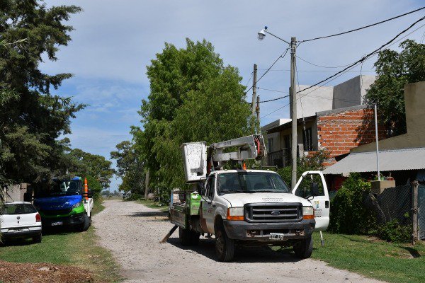 NUEVO ALUMBRADO LED PARA LA DIAGONAL 30 DE MAYO