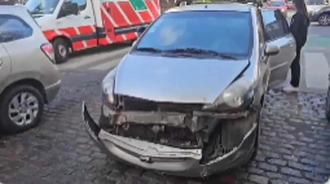 Ocho heridos en un choque entre vehículos en Villa Crespo