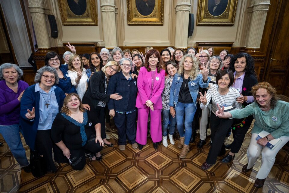 Un encuentro con la Red Nacional de Mujeres en el Senado