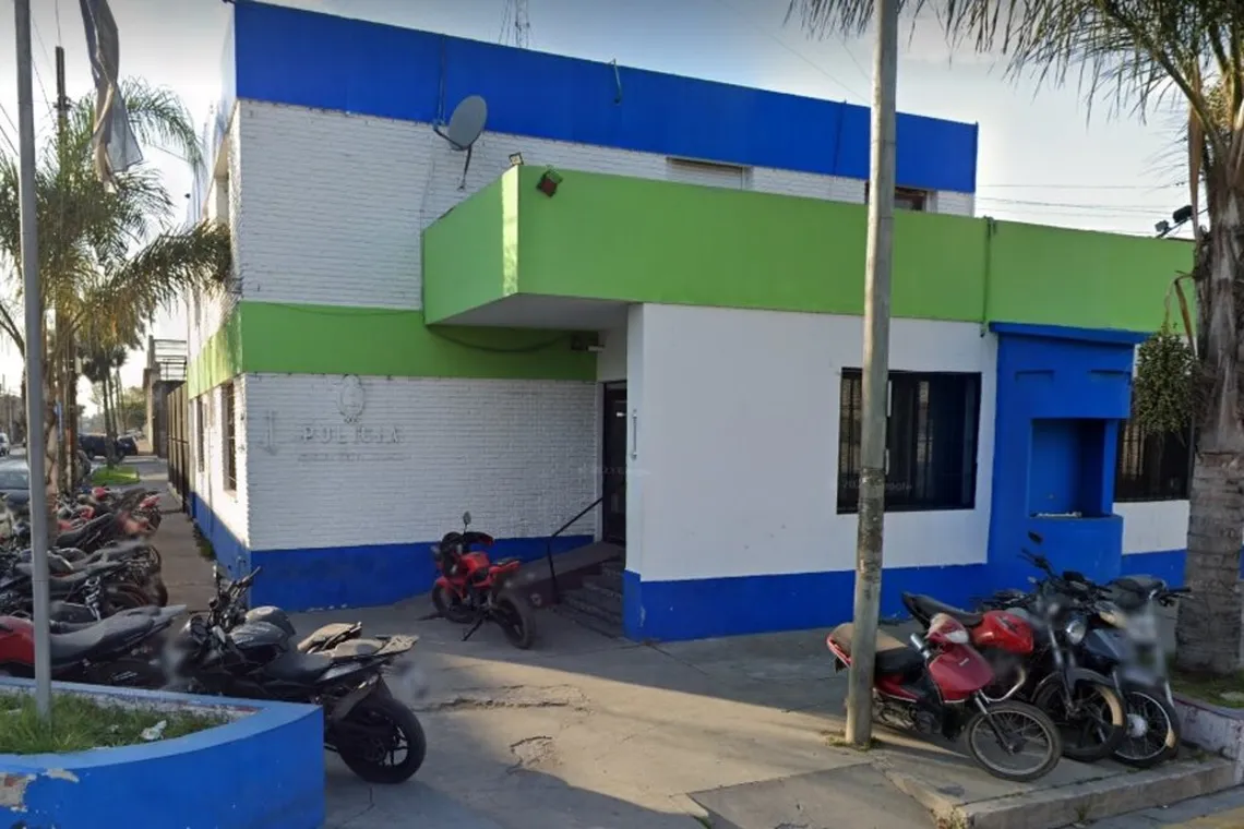 Cuatro presos se escaparon de una comisaría