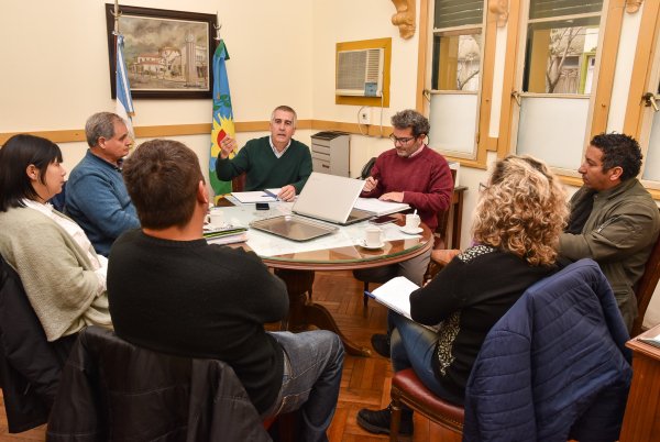ReuniÓn Del Ejecutivo Con Representantes Gremiales
