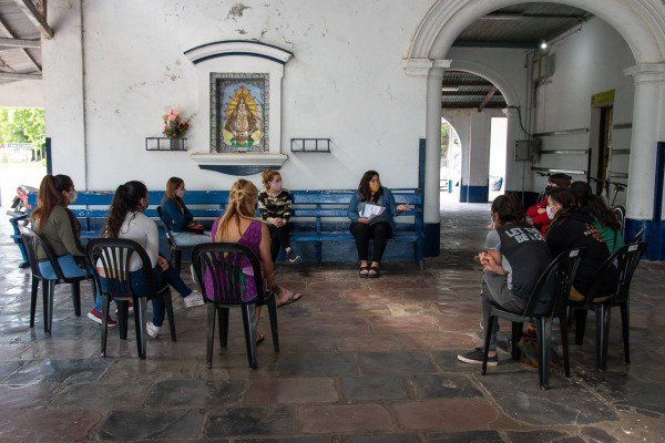 Violencia Contra Las Mujeres