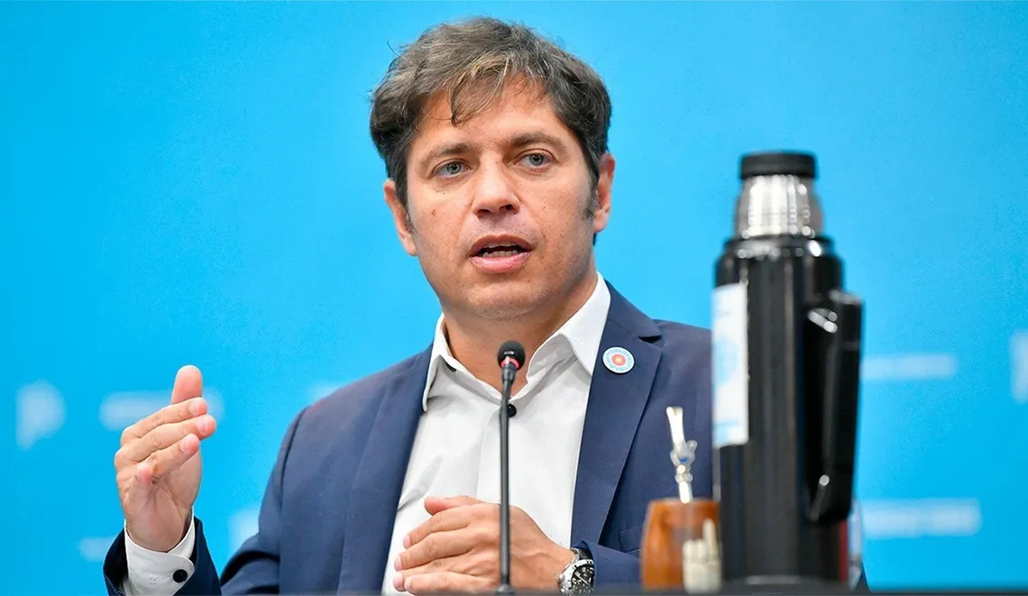 Axel Kicillof, Duro