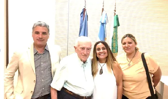 Reconocimiento A Juan Carlos GastÓn Como El Primer Intendente Desde La Vuelta A La Democracia