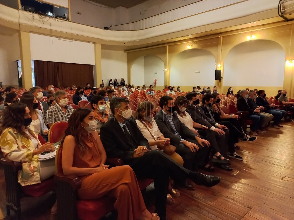 RenovÓ Sus Bancas Y Autoridades El Concejo Deliberante