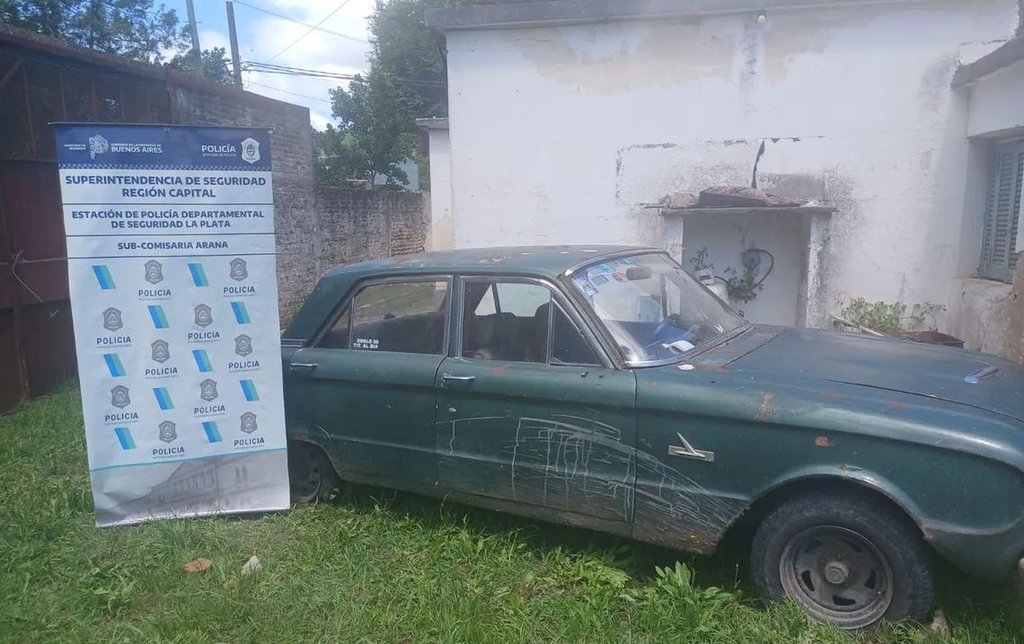 Los Detienen Por Llevar Cuatro Terneros En Un Auto