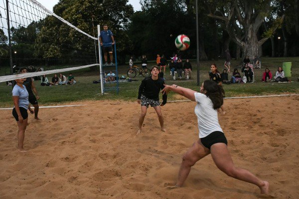Torneo De Beach VÓley En ChascomÚs