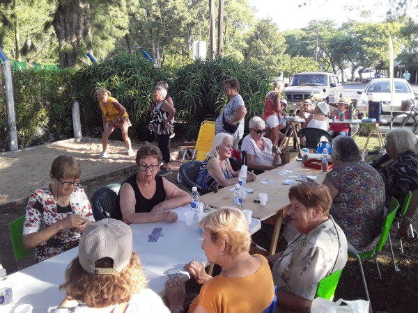 Una Hermosa Propuesta Recreativa Pensada Para Las Personas Mayores